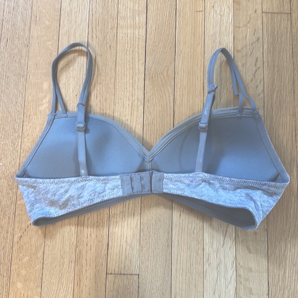 Aerie wireless push-up bra - Picture 2 of 9